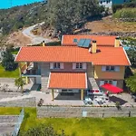 Avó Zizi Villa *