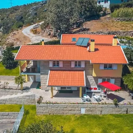 Avo Zizi Villa *