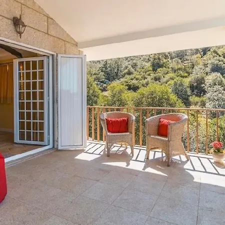 Avo Zizi Villa